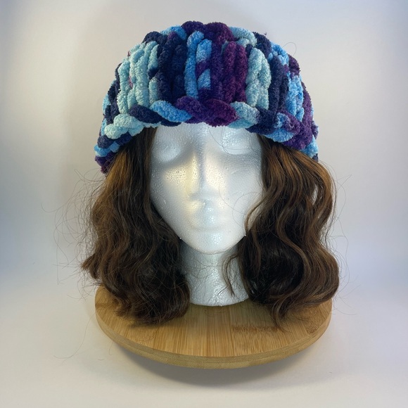 Handmade Women’s/Junior’s Winter Headband/Ear Wrap - Purple & Blue - Picture 4 of 9